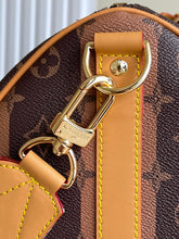 Load image into Gallery viewer, LB533 HIGHEST QUALITY VERSION    19.7x11.4x9.1inch
