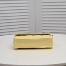 Load image into Gallery viewer, CC408   6.7x1.6x4.3inch
