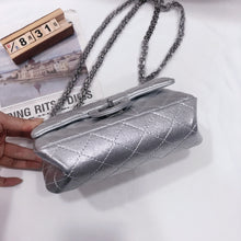 Load image into Gallery viewer, CC415  7.9x4.7x2.8inch
