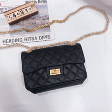 Load image into Gallery viewer, CC415  7.9x4.7x2.8inch
