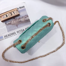 Load image into Gallery viewer, CC418   7.9x4.7x2.8inch
