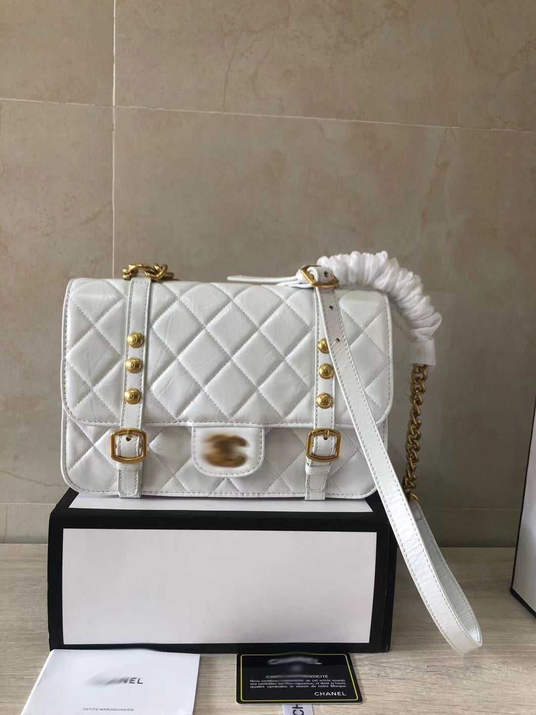 CC420   9.8x6.7x3.2inch