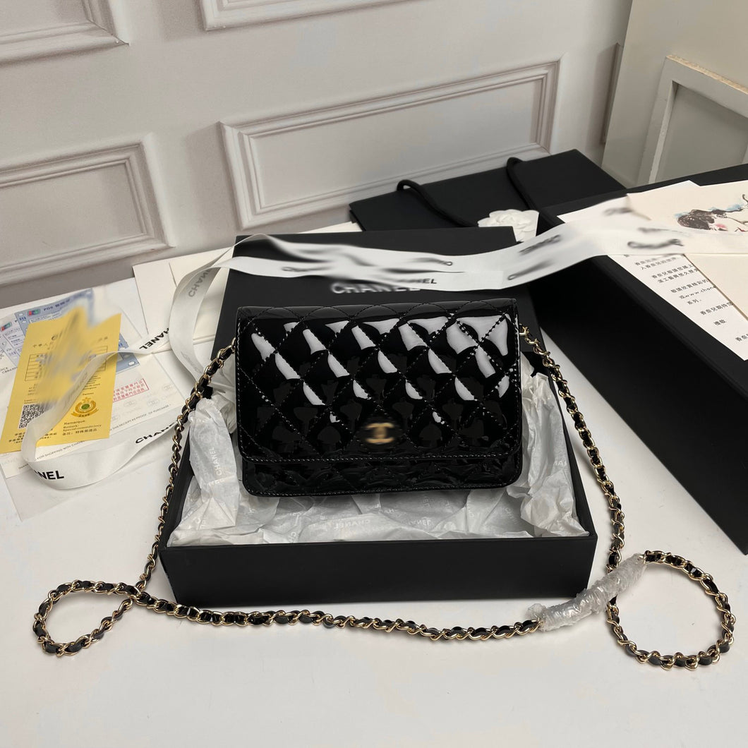 CC423  7.5x4.9x1.4inch