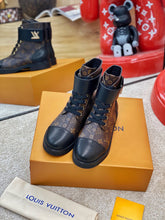 Load image into Gallery viewer, SE656  Size 4-10
