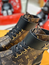 Load image into Gallery viewer, SE656  Size 4-10
