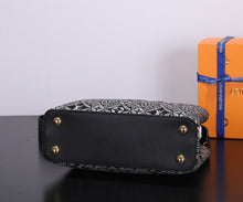 Load image into Gallery viewer, LB548  10.6x7.1x3.9inch
