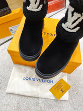 Load image into Gallery viewer, SE672  Size 4-10
