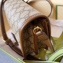 Load image into Gallery viewer, GC324  7.9x6.7x3.2inch
