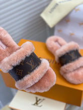 Load image into Gallery viewer, SE682  Size 5-11
