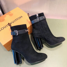 Load image into Gallery viewer, SE683  Size 4-11
