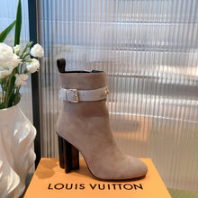 Load image into Gallery viewer, SE684  Size 4-11
