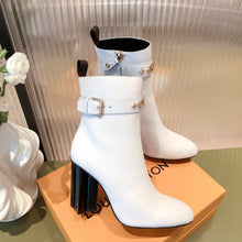 Load image into Gallery viewer, SE687  Size 4-11
