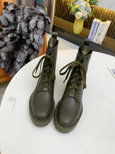 Load image into Gallery viewer, SE688  Size 5-11
