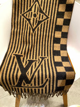 Load image into Gallery viewer, CLTH204   100%Cashmere	30x192cm
