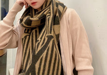 Load image into Gallery viewer, CLTH204   100%Cashmere	30x192cm
