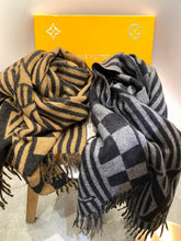 Load image into Gallery viewer, CLTH204   100%Cashmere	30x192cm
