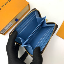 Load image into Gallery viewer, LB572   4.3x3.3x0.8inch
