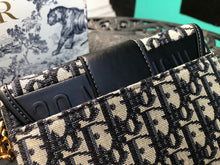 Load image into Gallery viewer, DR197   6.9x4.5x2inch
