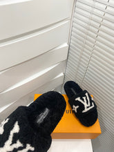 Load image into Gallery viewer, SE728   Size 4-11
