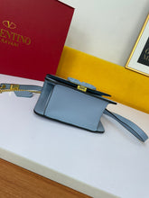 Load image into Gallery viewer, VLTN056   7.1x6.3x3.3inch
