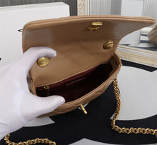 Load image into Gallery viewer, CC448   5.5x7.5x1.6inch
