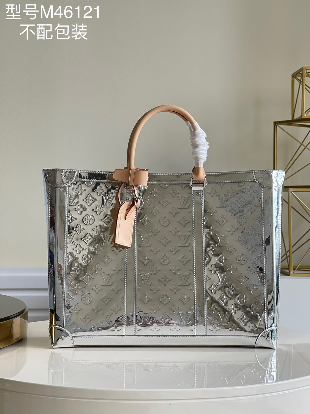 LB583   HIGHEST QUALITY VERSION	17.7x14.2x5.1inch