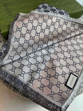 Load image into Gallery viewer, CLTH210   140x140cm
