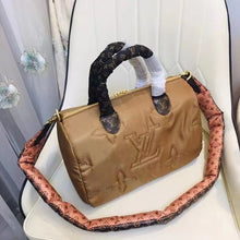 Load image into Gallery viewer, LB586   9.8x7.5x5.9inch
