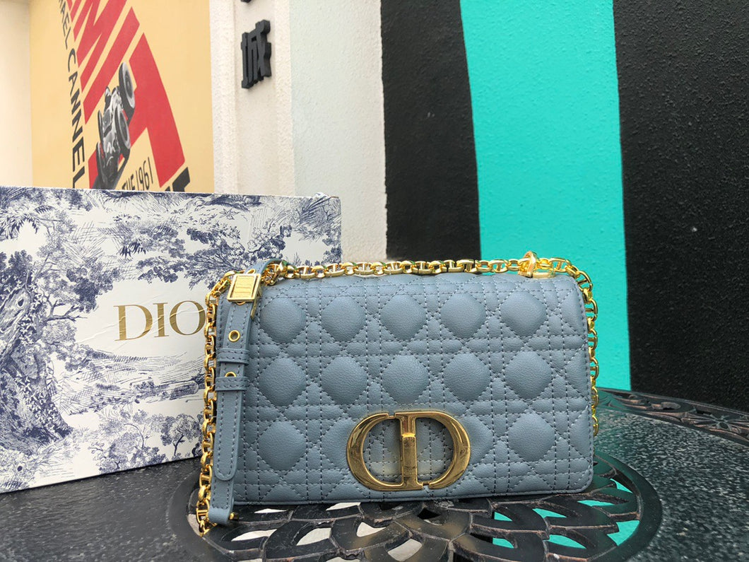 DR209   S:7.9x4.7x2.8inch   M:10x6x3.2inch   L:11x6.7x3.5inch