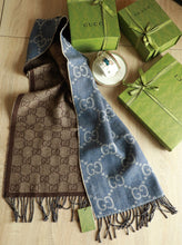 Load image into Gallery viewer, CLTH212  85%Wool, 15%Silk 34x194cm
