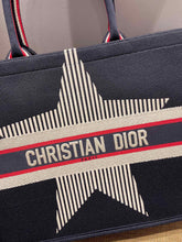 Load image into Gallery viewer, DR211  HIGHEST QUALITY VERSION   L:16.3x13.8x7.1inch
