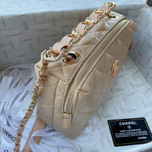 Load image into Gallery viewer, CC469   9x6inch
