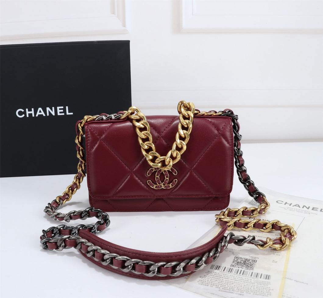 CC473   7.5x4.9x1.4inch