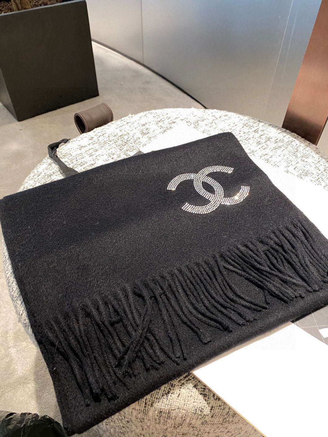 CLTH220   100%Cashmere  32x192cm