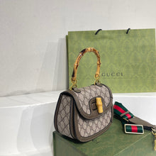 Load image into Gallery viewer, GC379   8.3x5.9x2.8inch
