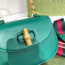 Load image into Gallery viewer, GC387   8.3x5.9x2.8inch
