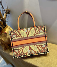 Load image into Gallery viewer, DR214  HIGHEST QUALITY VERSION  S:14.4x11x6.9inch
