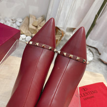 Load image into Gallery viewer, SE779  Size5-10   Material: Lamb  Lining: Lamb Sole: Italian leather
