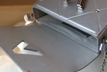 Load image into Gallery viewer, LB622   9.1x6.7x3.7inch
