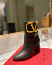 Load image into Gallery viewer, SE794  Size5-11   Heels:8cm Material: Cowhide  Lining: Sheep skin Sole: Italian leather
