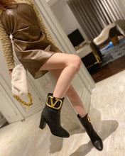 Load image into Gallery viewer, SE794  Size5-11   Heels:8cm Material: Cowhide  Lining: Sheep skin Sole: Italian leather
