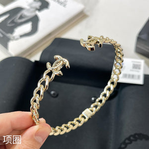 JW551    Collar