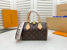 Load image into Gallery viewer, LB630   7.9x5.11x4.7inch
