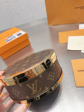 Load image into Gallery viewer, JW668 LB Accessories Holder
