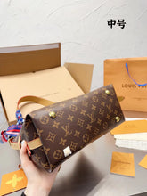 Load image into Gallery viewer, LB739 CarryAll PM / 11.4x9.4x4.7inch
