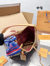 Load image into Gallery viewer, LB739 CarryAll PM / 11.4x9.4x4.7inch
