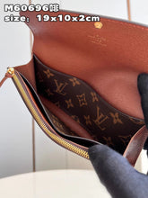 Load image into Gallery viewer, LB740 Emilie Wallet / HIGHEST QUALITY VERSION / 7.5 x 3.9 x 0.8 inches
