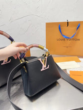 Load image into Gallery viewer, LB998  Capucines Size BB/SMALL
