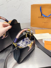 Load image into Gallery viewer, LB998  Capucines Size BB/SMALL
