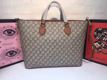 Load image into Gallery viewer, GC083   14.96x16.3x11.42
